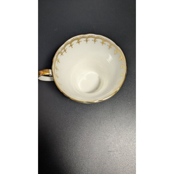 Vintage Aynsley England Bone China Tea Cup Gold Trim - Picture 8 of 14